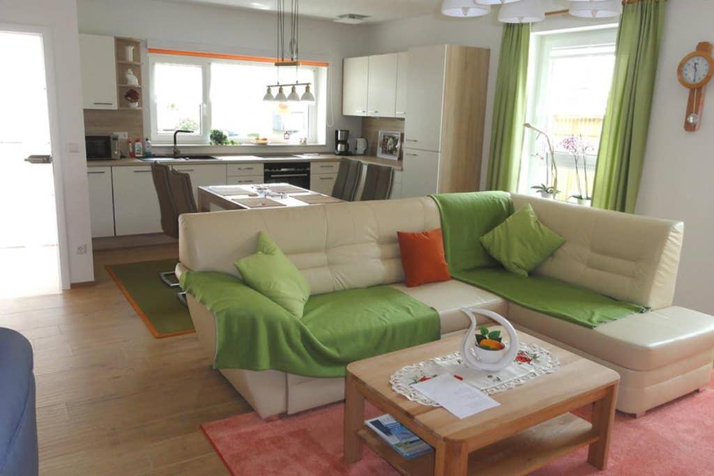 Top 2 Zi-Wohnung, 350 M Zum See Friedrichshafen Bagian luar foto